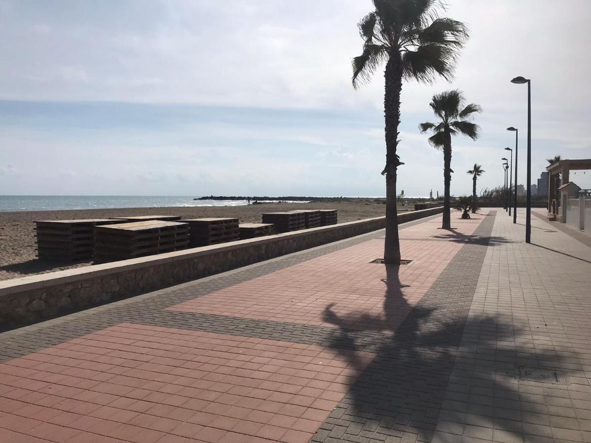 Precioso Adosado Con Parking A 100 Metros De La Playa Villa Playa de Mar Buitenkant foto